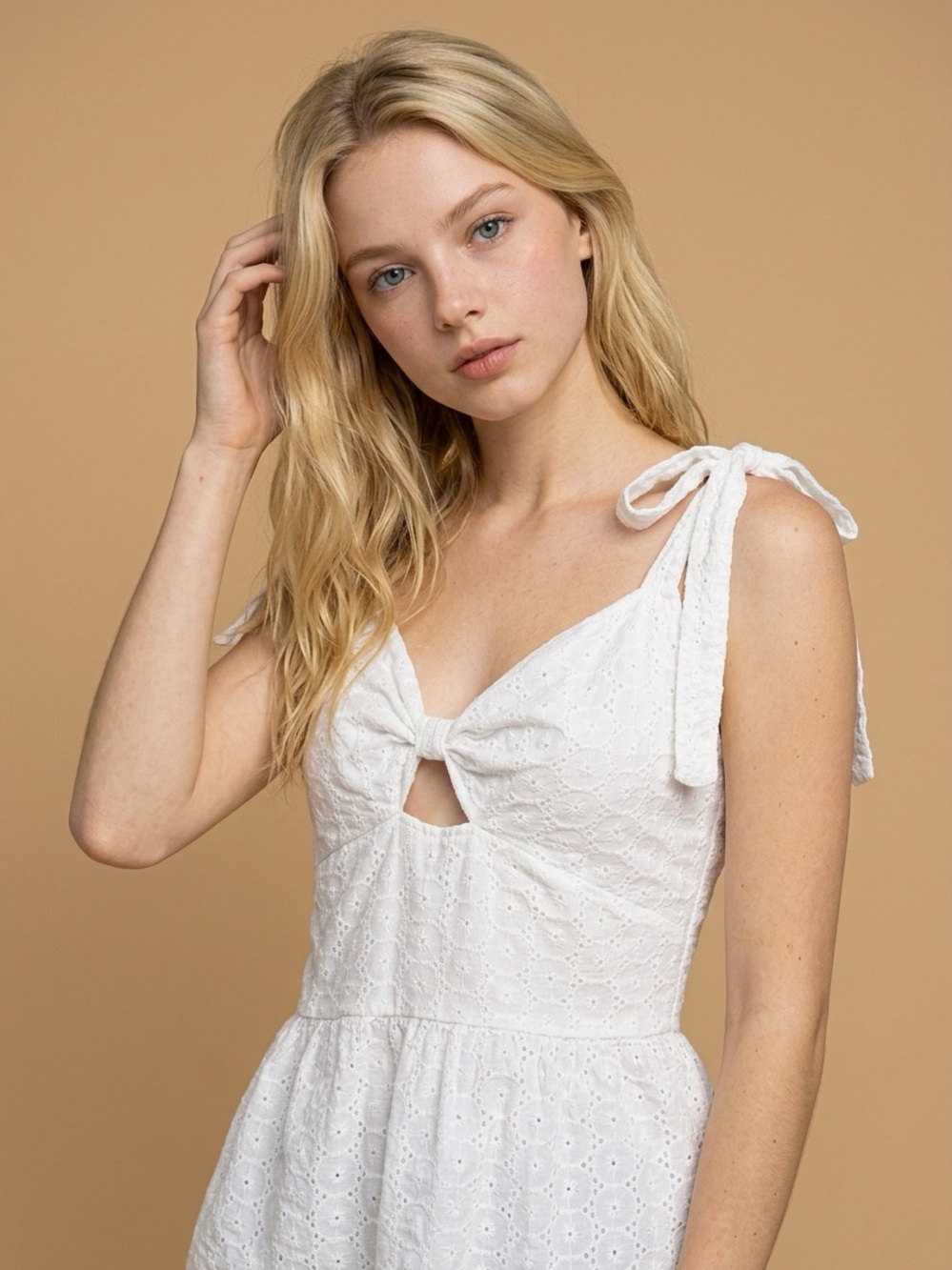 sofia by sofia vergara White Elastic Waist Top